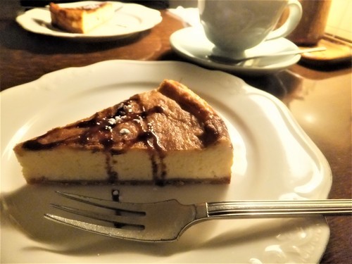 喫茶ロア 札幌大通 無添加なのにコク深い 絶対また食べたくなる チーズケーキ がある喫茶店 アラサーｏｌ北海道スイーツ三昧